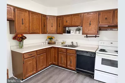 194 Elmtowne Boulevard, Hammonton, NJ 08037 - Photo 3