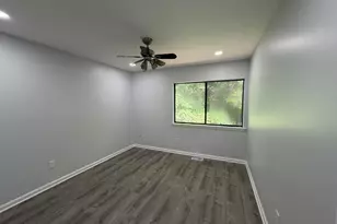 31 Harwood Ln, Clementon, NJ 08021 - Photo 9