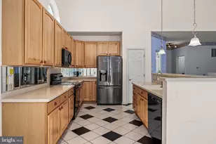 134 Hearthstone Dr, Berlin, NJ 08009 - Photo 17