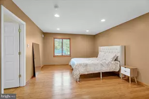 25 Teak Ct, Cherry Hill, NJ 08003 - Photo 25
