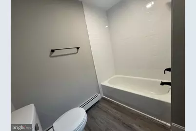 242 N Broadway #A, Gloucester City, NJ 08030 - Photo 5