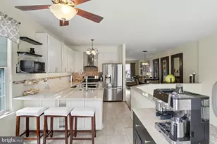 73 Tailor Ln, Sicklerville, NJ 08081 - Photo 3