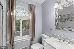 40 Chippenham Dr, Voorhees, NJ 08043 - Photo 13