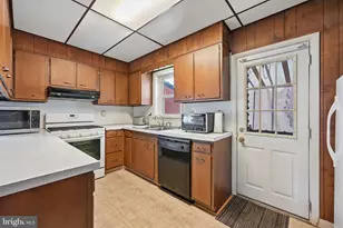 132 Joy St, Gloucester City, NJ 08030 - Photo 13