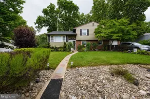 9 Dartmouth Dr, Waterford Township, NJ 08004 - Photo 1