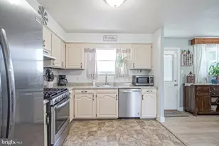 149 Kelly Driver Rd, Laurel Springs, NJ 08021 - Photo 13