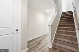 155 Essex Dr, Sicklerville, NJ 08081 - Photo 3