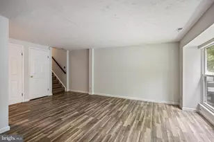 2504 Greenwood Dr, Lindenwold, NJ 08021 - Photo 3