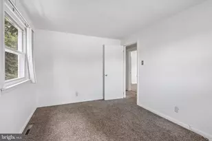 136 Cressmont Ave, Gloucester Township, NJ 08012 - Photo 15