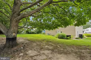 136 Cressmont Ave, Gloucester Township, NJ 08012 - Photo 7
