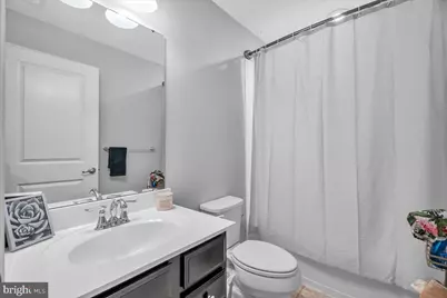 111 Village Green Lane, Sicklerville, NJ 08081 - Photo 17