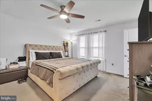 111 Village Green Ln, Sicklerville, NJ 08081 - Photo 11