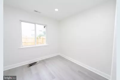 785 Chestnut Street, Camden, NJ 08103 - Photo 9