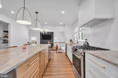 35 E Red Oak Drive, Voorhees, NJ 08043 - Photo 11