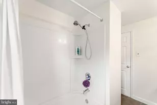 1833 W Point Dr, Cherry Hill, NJ 08003 - Photo 33