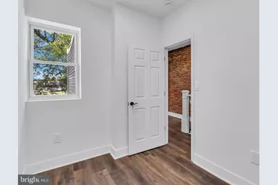 102 S 24th Street, Camden, NJ 08105 - Photo 11