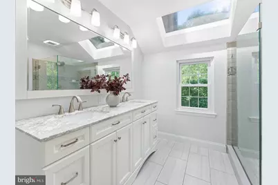 165 William Feather Dr, Voorhees, NJ 08043 - Photo 29