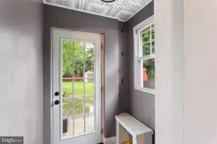 18 W Pine St, Audubon, NJ 08106 - Photo 13
