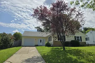 412 Saratoga Dr, Cherry Hill, NJ 08002 - Photo 1