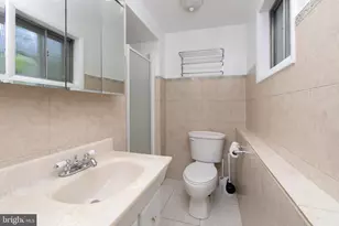 15 Knollwood Dr, Cherry Hill, NJ 08002 - Photo 23