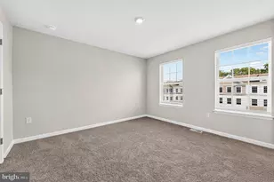 157 Essex Dr, Sicklerville, NJ 08081 - Photo 9