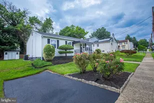 6233 Magnolia Ave, Pennsauken, NJ 08109 - Photo 1