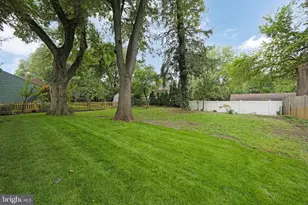 405 Narragansett Dr, Cherry Hill, NJ 08002 - Photo 27