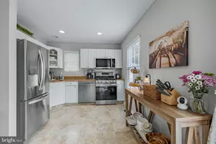 146 Pine Ave, Berlin, NJ 08091 - Photo 5