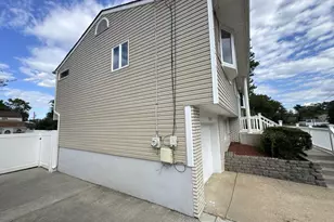 202 E Tampa Ave, Cherry Hill, NJ 08034 - Photo 5