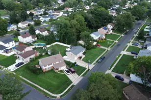 202 E Tampa Ave, Cherry Hill, NJ 08034 - Photo 3