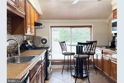 202 E Tampa Avenue, Cherry Hill, NJ 08034 - Photo 7