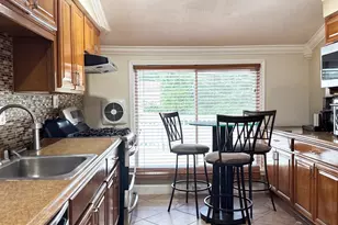 202 E Tampa Ave, Cherry Hill, NJ 08034 - Photo 7