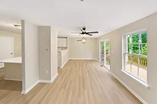 313 Hidden Dr, Gloucester Township, NJ 08012 - Photo 9