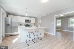 208 New Jersey Rd, Brooklawn, NJ 08030 - Photo 13