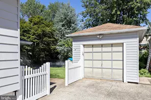 35 E Kraft Ave, Haddon Township, NJ 08107 - Photo 29