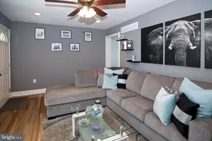 26 Whittier Ave, Lindenwold, NJ 08021 - Photo 9