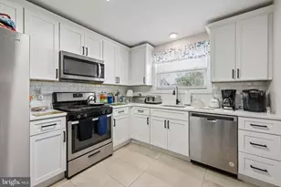 348 Peach Rd, Bellmawr, NJ 08031 - Photo 7
