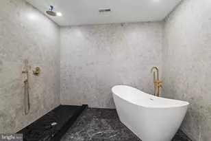 2 Harwood Dr, Voorhees, NJ 08043 - Photo 35