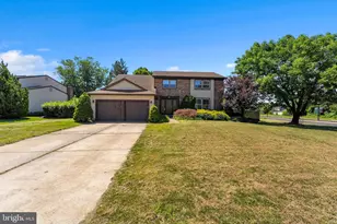 1 Chateau Dr, Cherry Hill, NJ 08003 - Photo 15