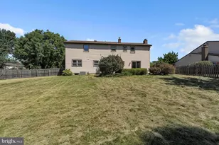 1 Chateau Dr, Cherry Hill, NJ 08003 - Photo 3