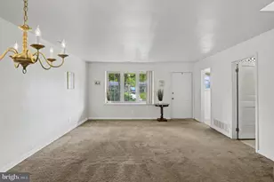 14 Hathaway Dr, Sicklerville, NJ 08081 - Photo 7