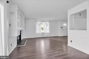 10 Franklin Pl, Voorhees, NJ 08043 - Photo 7