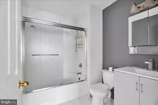10 Franklin Pl, Voorhees, NJ 08043 - Photo 19