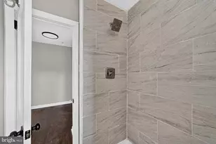 401 Bergen St, Gloucester City, NJ 08030 - Photo 21