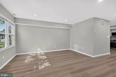 [Address not provided], Camden, NJ 08105 - Photo 3