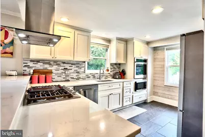 101 E Wayne Terrace, Collingswood, NJ 08108 - Photo 9