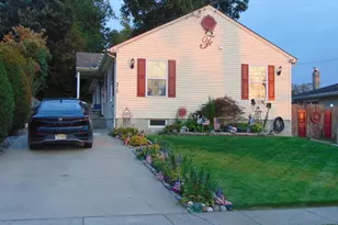 310 E 3rd Ave E, Runnemede, NJ 08078 - Photo 3
