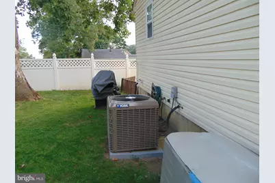 310 E 3rd Avenue E, Runnemede, NJ 08078 - Photo 19