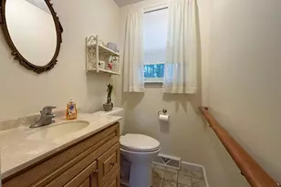415 Monmouth Dr, Cherry Hill, NJ 08002 - Photo 9