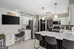 5 Chateau Dr, Cherry Hill, NJ 08003 - Photo 15